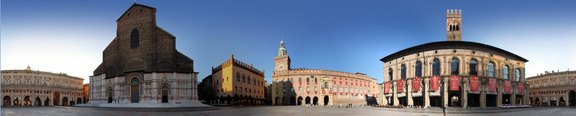 piazza-maggiore-panoramica.jpg 